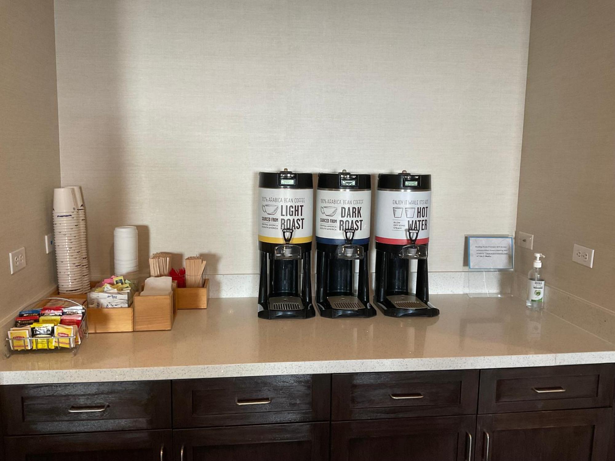 Hampton Inn By Hilton Терлок Экстерьер фото